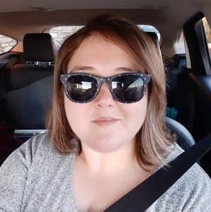 Meet your Posher, Cate